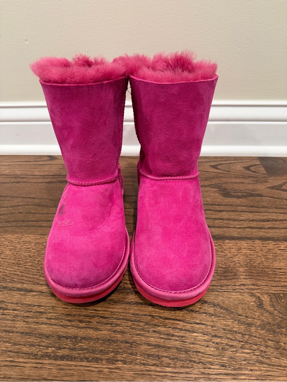 UGG Bailey Bow Bloom Pink Boots Kids Size 4